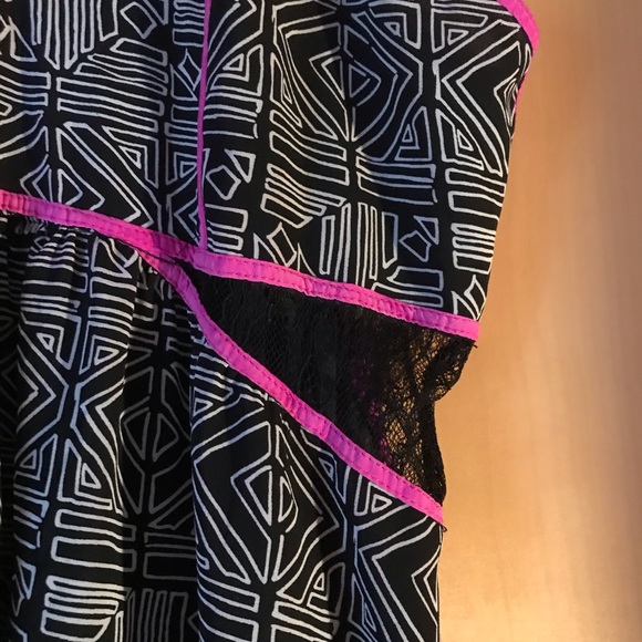 Aryn K Hi-Low Dress, EUC, Size L - Picture 4 of 16